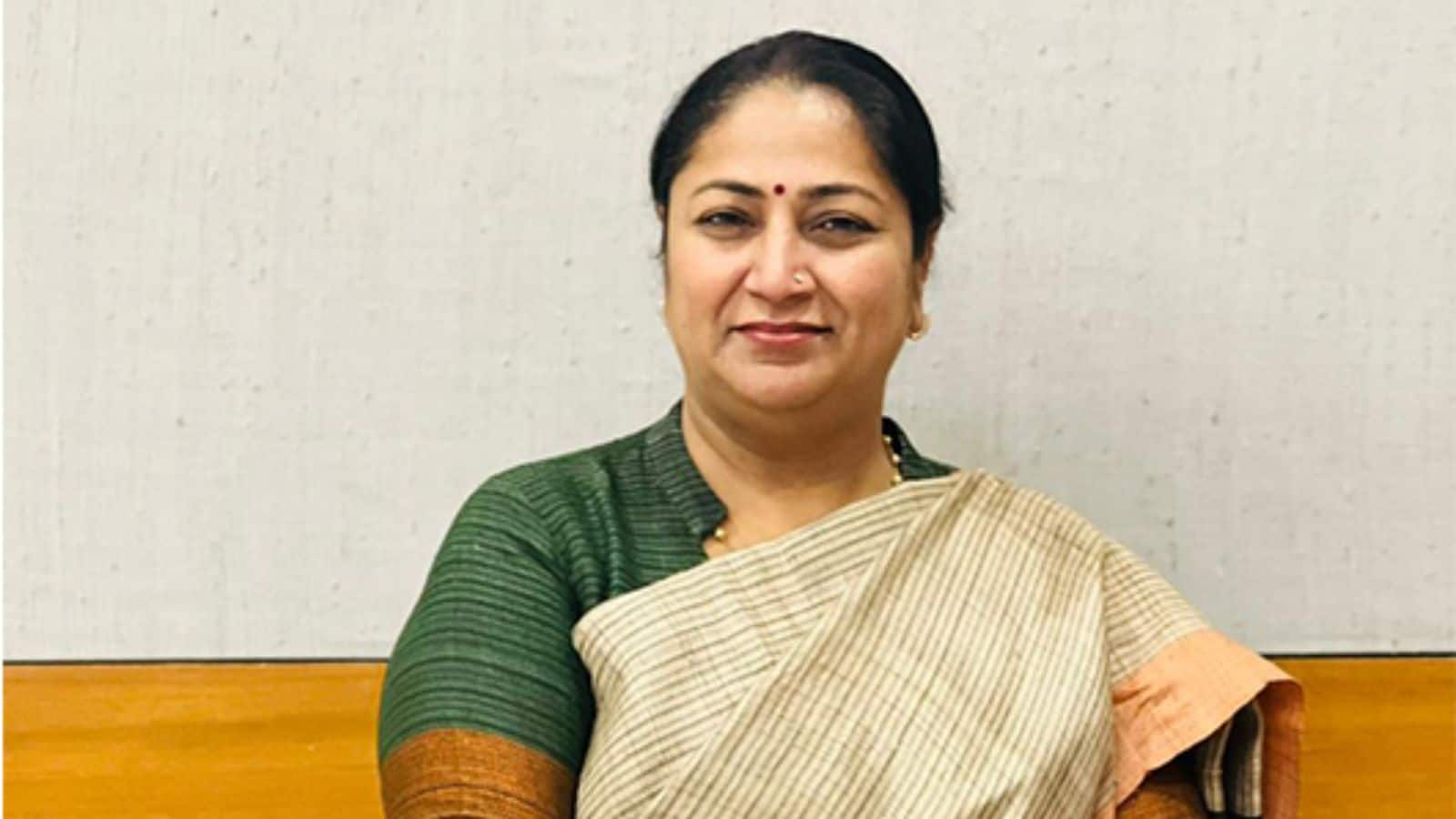 Mahila Samridhi Yojana: महिलाएं पूरा 2,500 बैंक अकाउंट से नहीं निकाल पाएंगी? दिल्ली सरकार बना रही है ऐसा प्लान