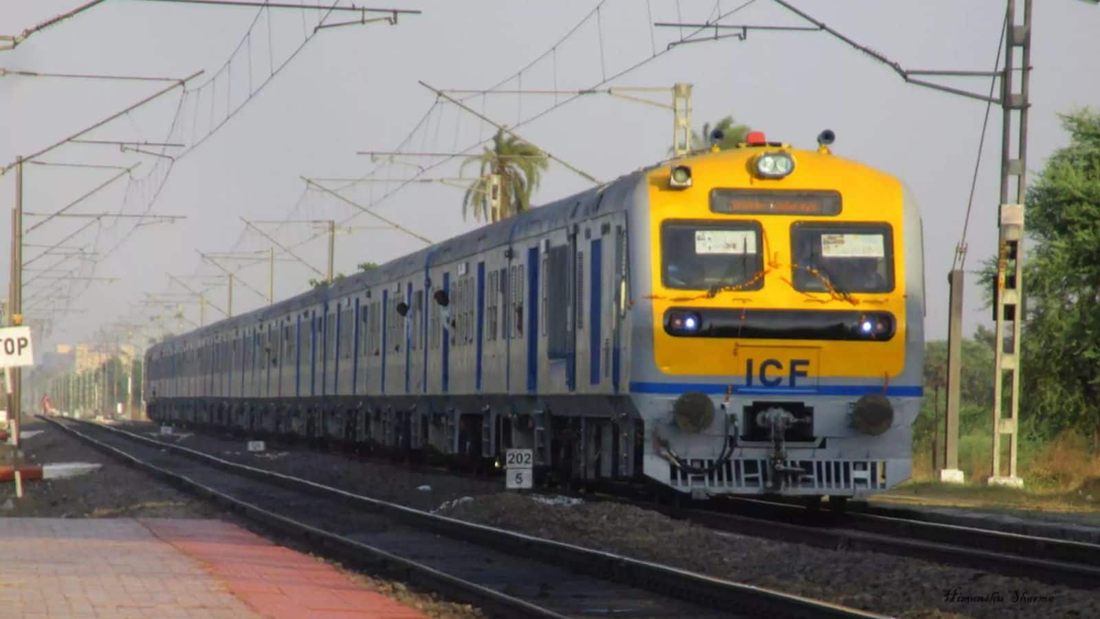 Holi Special Train 2025: होली में यूपी, बिहार और झारखंड रेल यात्रियों के लिए बड़ी राहत, स्पेशल ट्रेन का ऐलान Holi Special Train 2025: होली में यूपी, बिहार और झारखंड रेल यात्रियों के लिए बड़ी राहत, स्पेशल ट्रेन का ऐलान