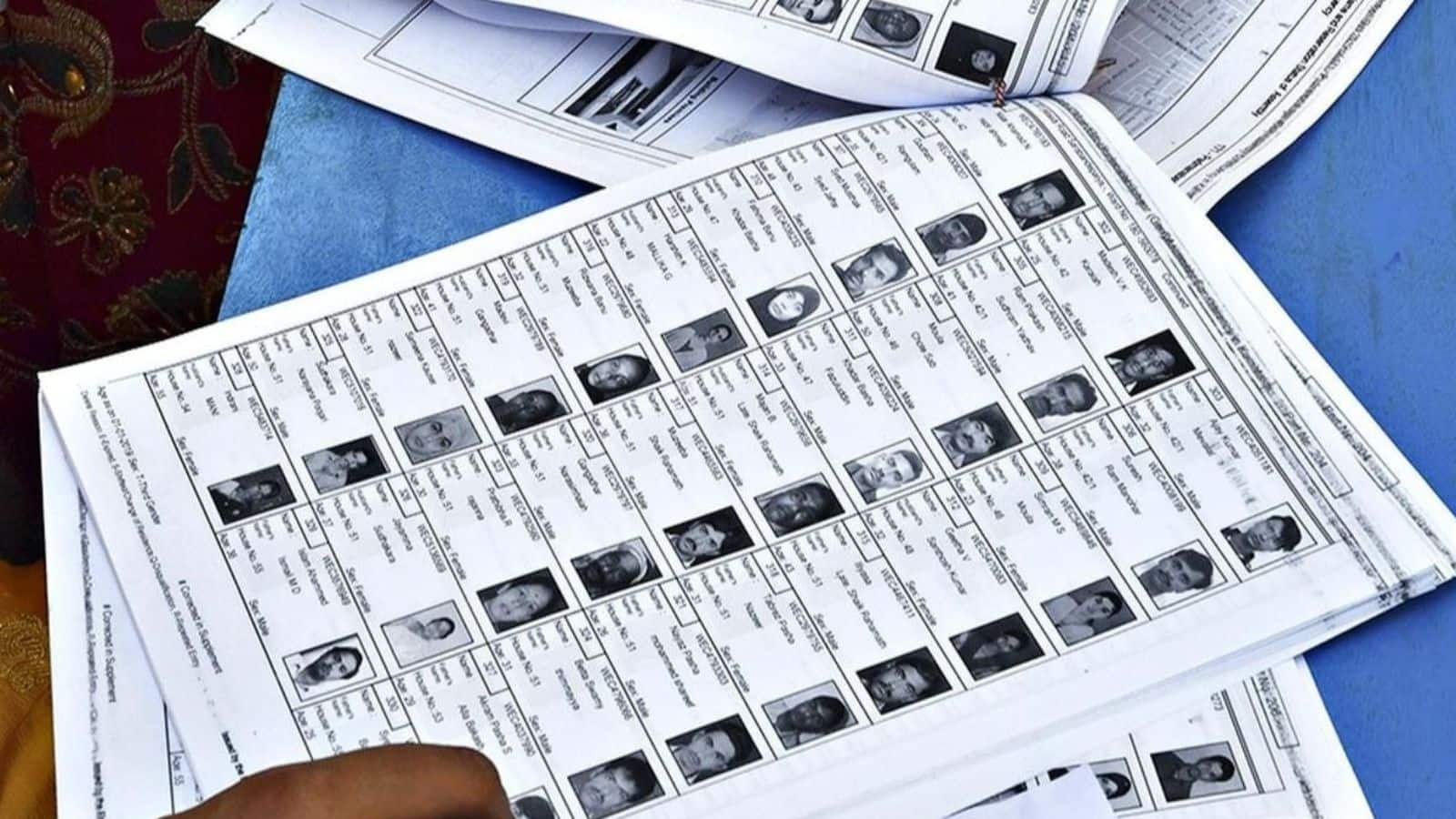 After PAN, now the Voter ID may also be linked to Aadhaar? Election Fee could make an enormous announcement