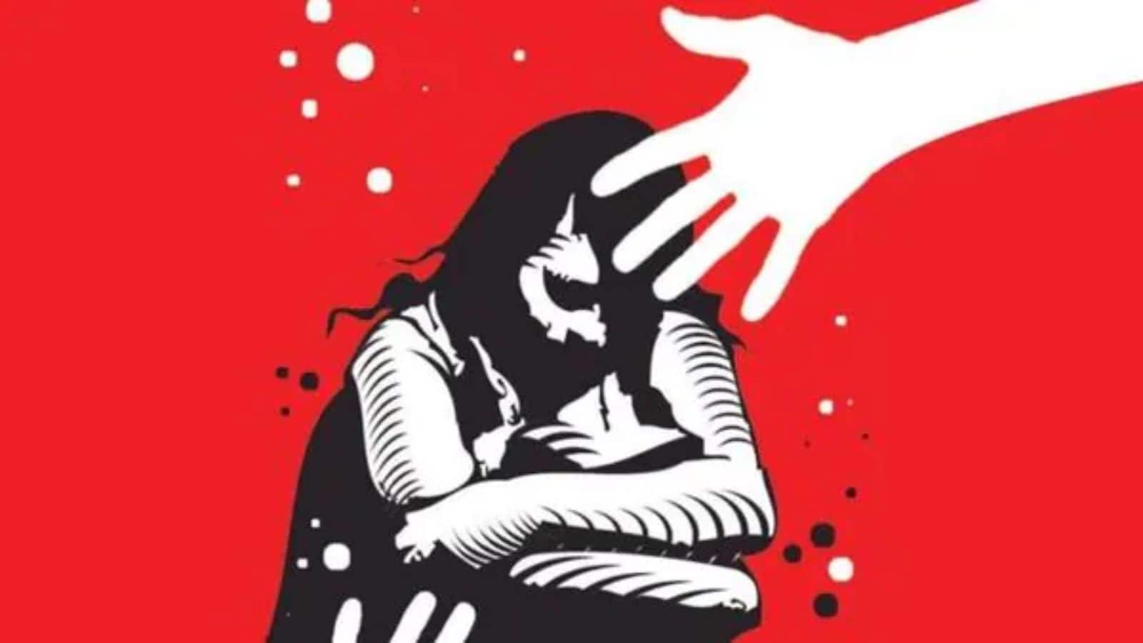 UP के रामपुर में 11 साल की बच्ची से दरिंदगी! प्राइवेट पार्ट पर सिगरेट से जलाने और चोट के निशान मिले