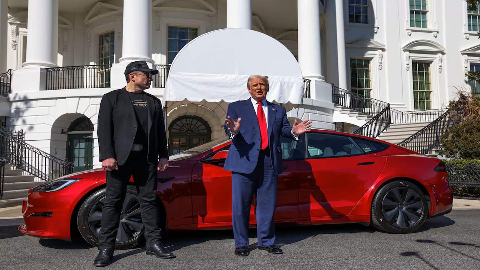 Tesla पर हमला करने वालों को होगी 20 साल की जेल, आतंकी आरोपों का करना पड़ेगा सामना