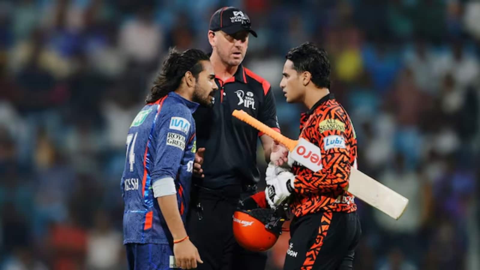 मैच के बीच दिग्वेश राठी ने ऐसा क्या किया कि भड़क गए अभिषेक शर्मा, अब BCCI ने लिया सख्त एक्शन
