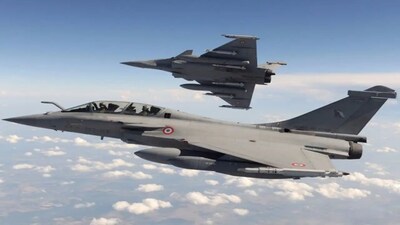 
ऑपरेशन सिंदूर में इंडियन एयर फोर्स ने  पाकिस्तानी सेना की छक्के छुड़ा दिए थे। 