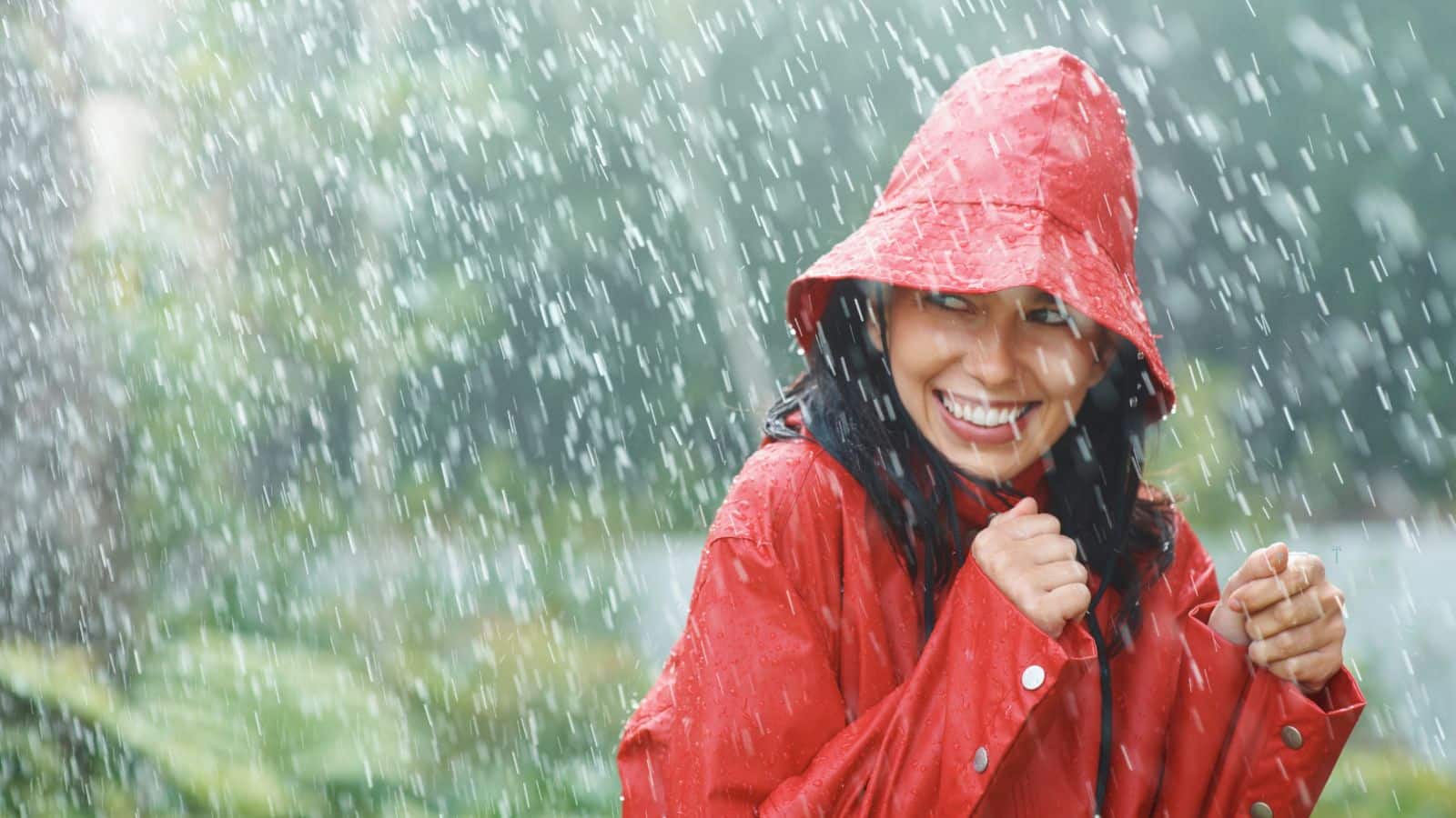 Monsoon 2025: सावधान! ये बीमारियां कहीं बारिश का मजा ना कर दें फिका, इन बातों का रखें ख्याल