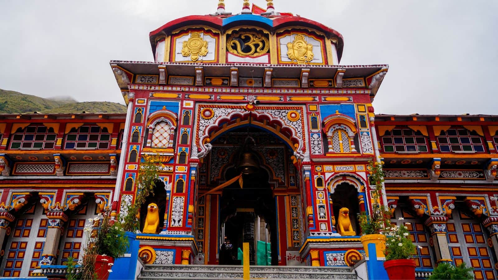 Badrinath Temple: शंख न बजाने की परंपरा बद्रीनाथ में क्यों है खास? जानिए क्‍या है इसका रहस्‍य