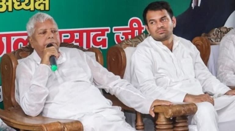 Tej Pratap Yadav Net Worth :- तेज प्रताप यादव की Net Worth देखकर चौंक जाएंगे आप – करोड़ों की संपत्ति और लग्जरी लाइफ !