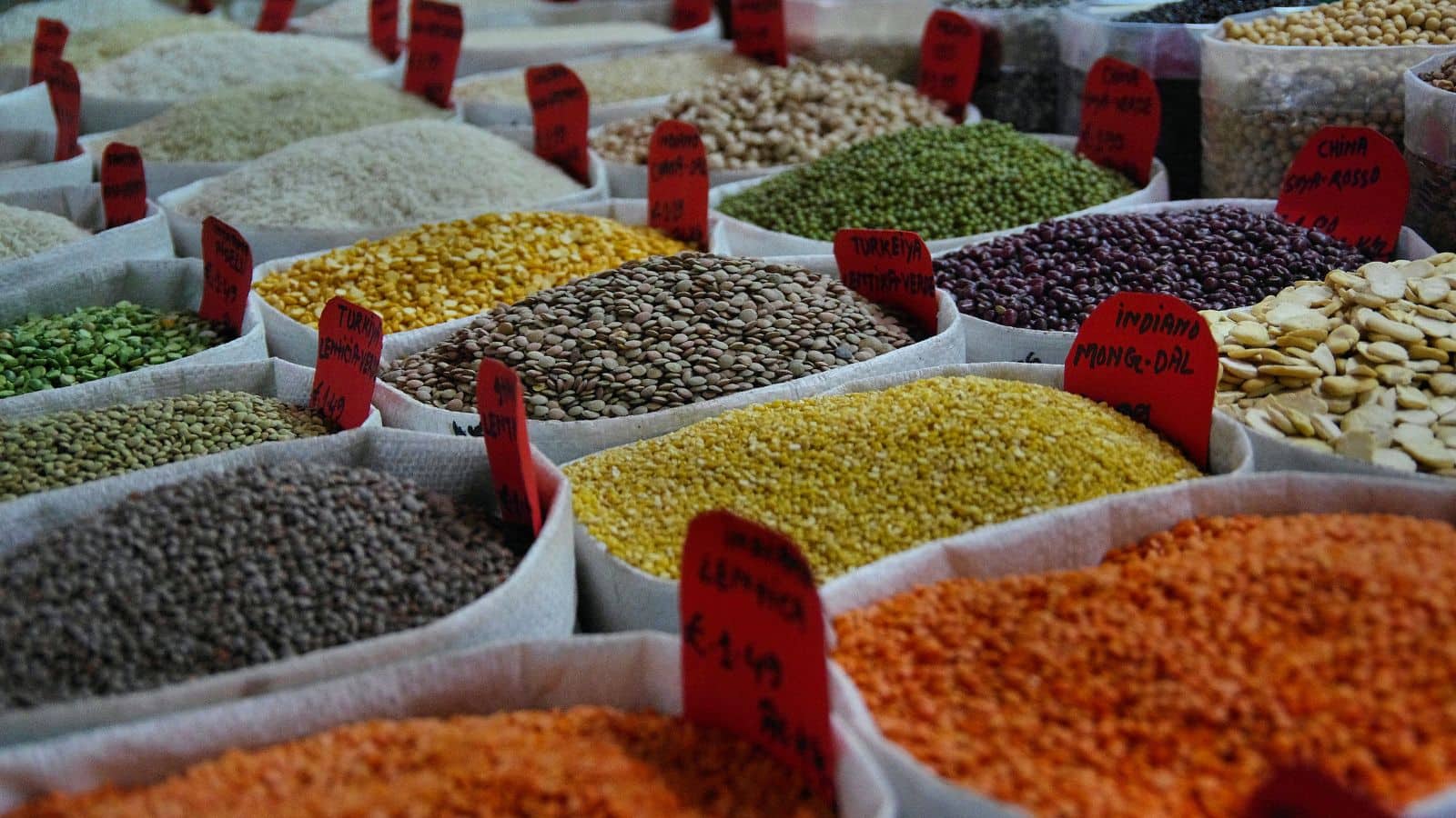 Summer Food: तेज गर्मी में बेस्ट हैं ये ठंडी तासीर वाली दालें, जानिए क्या है इनके फायदे