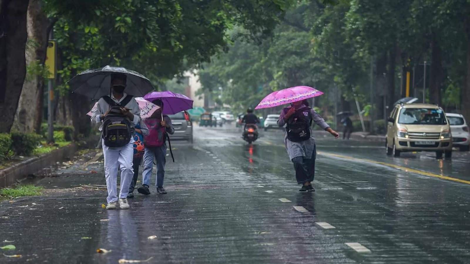 National-Heavy Rain Alert: उत्तर प्रदेश में मौसम का बदला मिजाज! बारिश और तूफान से बढ़ेगी मुश्किलें, अलर्ट जारी! – #INA