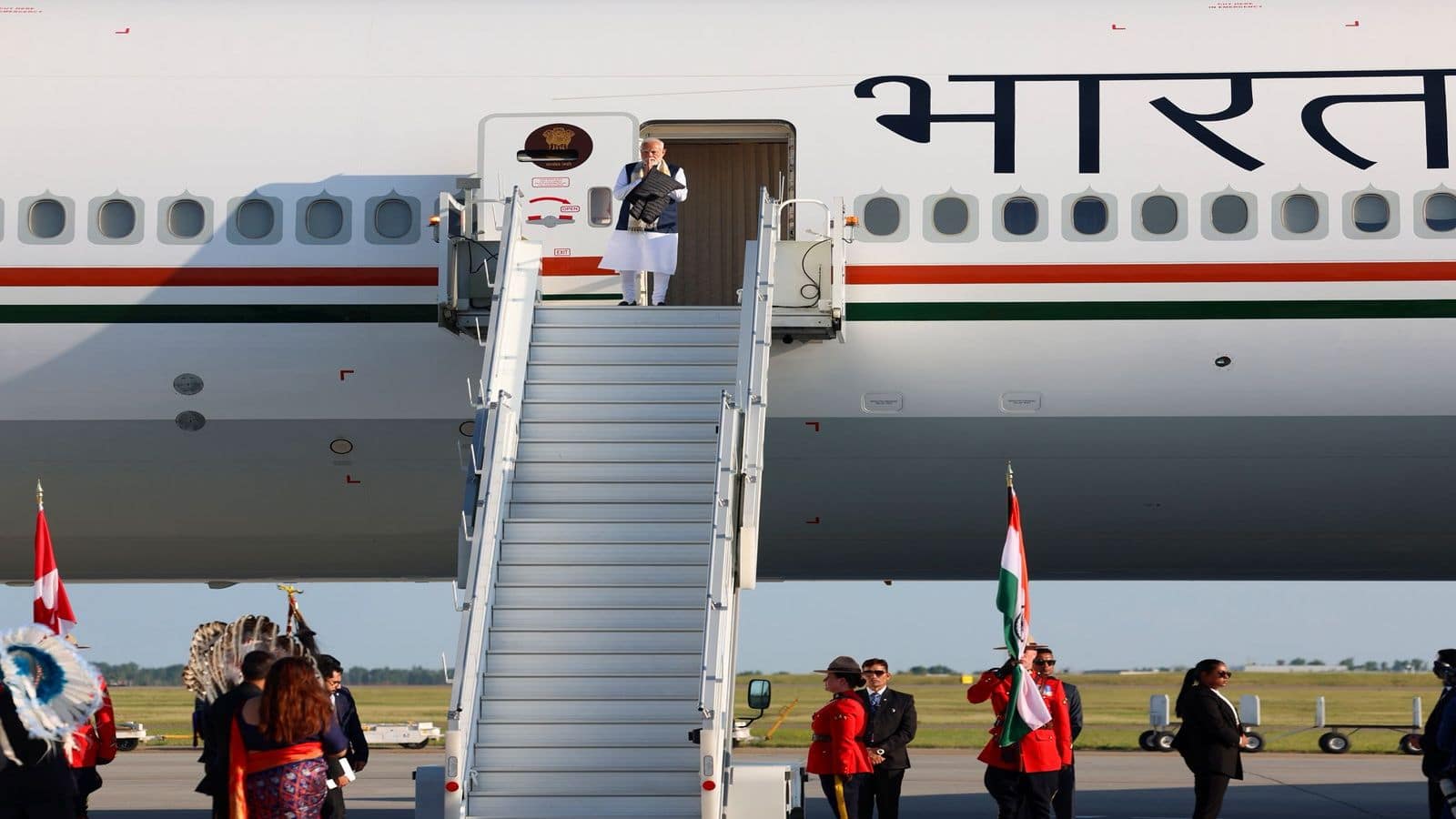 G7 Summit 2025: पीएम मोदी जी-7 शिखर सम्मेलन के लिए कनाडा पहुंचे, जानें क्यों महत्वपूर्ण है ये यात्रा