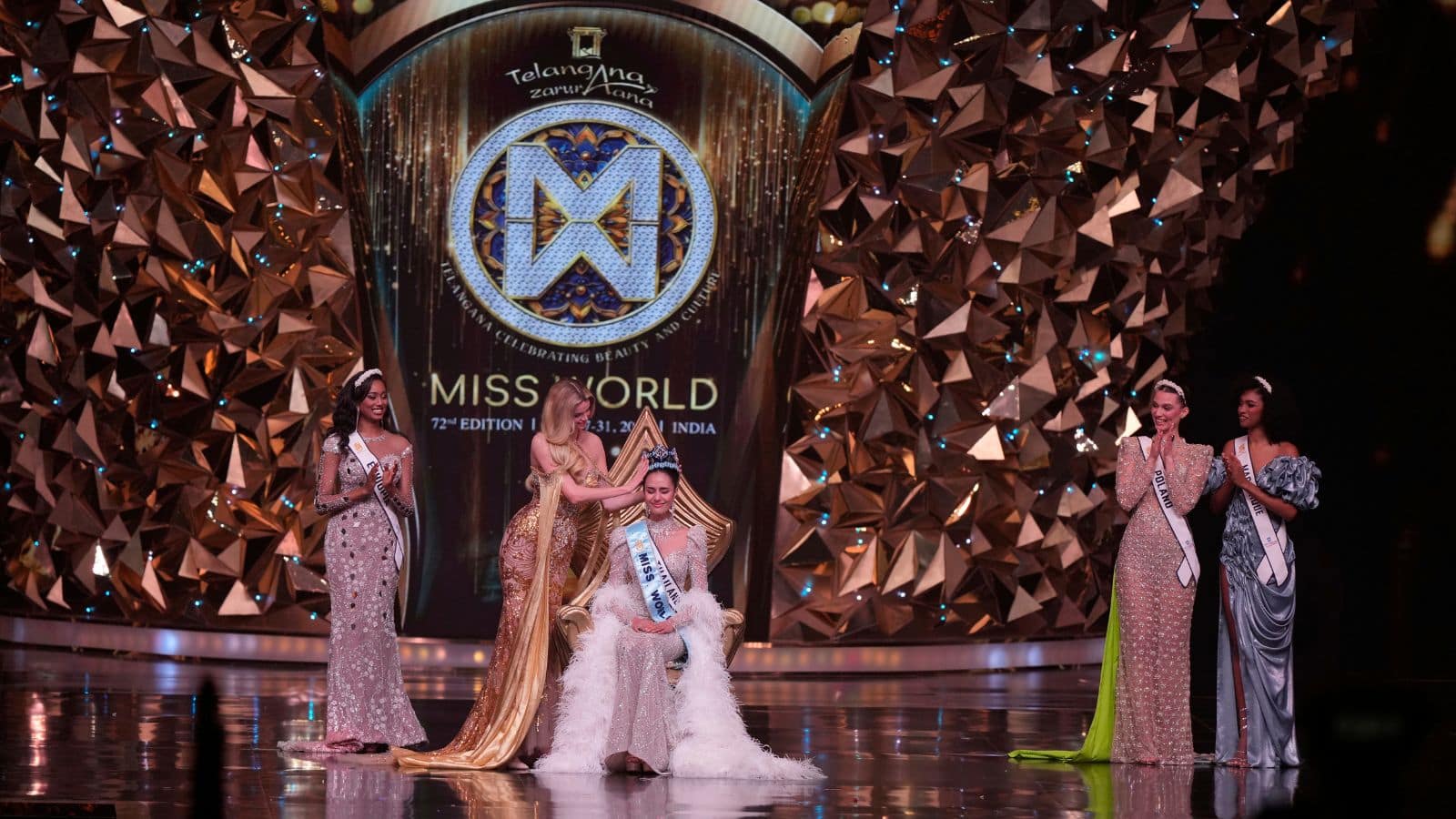 Miss World 2025: थाईलैंड की ओपल सुचाता बनीं ब्यूटी क्वीन, देखिए उनकी मिस वर्ल्ड जर्नी की 10 खास झलक