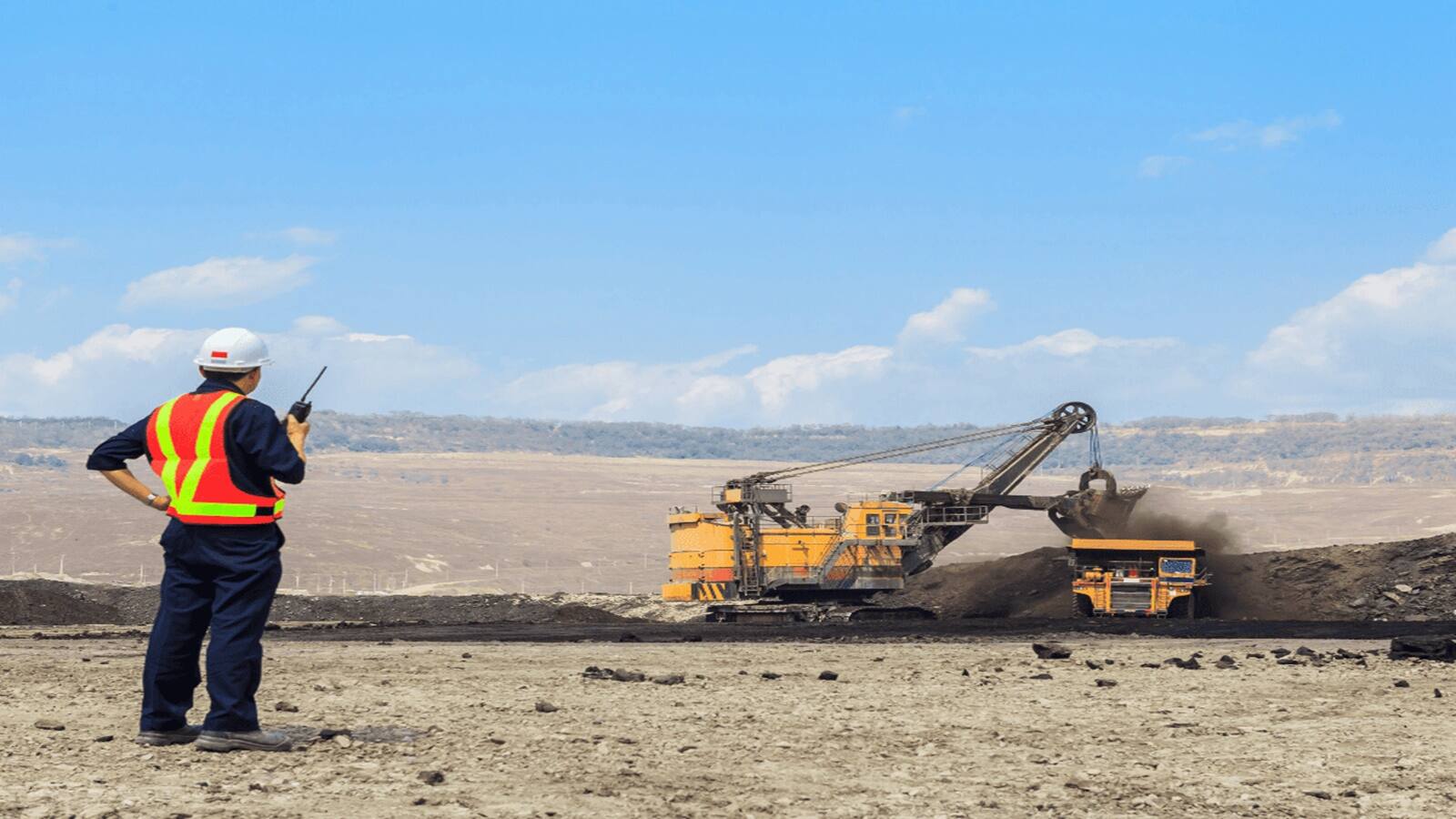 Monolithisch IPO Listing: लिस्ट होते ही अपर सर्किट, ₹143 के शेयर ने दिया पहले ही दिन 70% रिटर्न