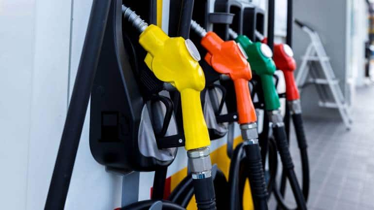 Petrol Diesel Price Today: आज से कितने बदले पेट्रोल-डीजल के दाम, जानें लेटेस्ट अपडेट