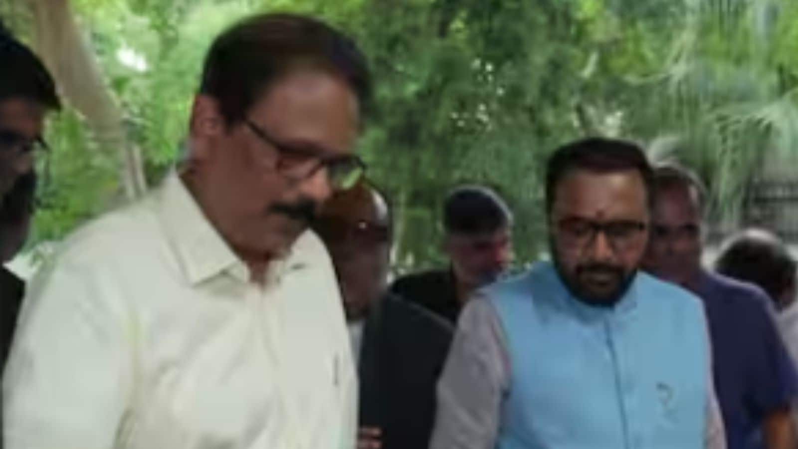 'योग भारत का सॉफ्ट पावर...' केंद्रीय मंत्री प्रतापराव जाधव ने आयुर्वेद को लेकर कही ये बात 'योग भारत का सॉफ्ट पावर...' केंद्रीय मंत्री प्रतापराव जाधव ने आयुर्वेद को लेकर कही ये बात