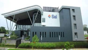 SAI Life Sciences । मौजूदा भाव: ₹765.85 (+5.03%) साई लाइफ साइंसेज ने बीदर यूनिट 4 फैसिलिटी में दूसरे चरण का कॉमर्शियल ऑपरेशन शुरू किया तो शेयर आज इंट्रा-डे में 8.79% उछलकर ₹793.35 पर पहुंच गए। इस विस्तार के साथ कंपनी की क्षमता 640KL पर पहुंच गई।
