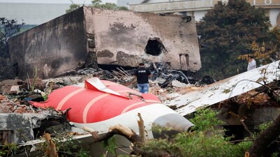 Air India Crash: फ्यूल स्विच अपने आप बंद? लंदन में ड्रीमलाइनर प्लने में आई खराबी से एयर इंडिया क्रैश का सच भी आएगा सामने!
 (FILE PHOTO)