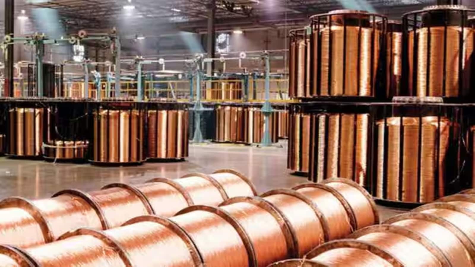 2025 में कॉपर की कीमतों में जबरदस्त तेजी, क्या है इसकी वजह