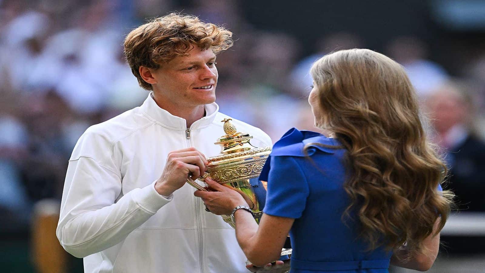 National-Wimbledon 2025 Prize Money: विंबलडन के नए बादशाह यानिक सिनर पर पैसों की हुई बारिश, प्राइज मनी जान चकरा जाएगा माथा – #INA