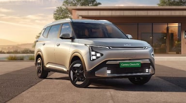 यह MPV 100 kW DC फास्ट चार्जर से सिर्फ 39 मिनट में 10% से 80% तक चार्ज हो सकती है
