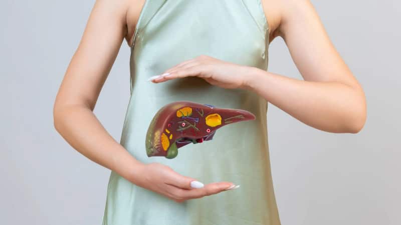 महिलाओं में फैटी लिवर का क्या कारण है? जल्द ही बदले ये आदतें!