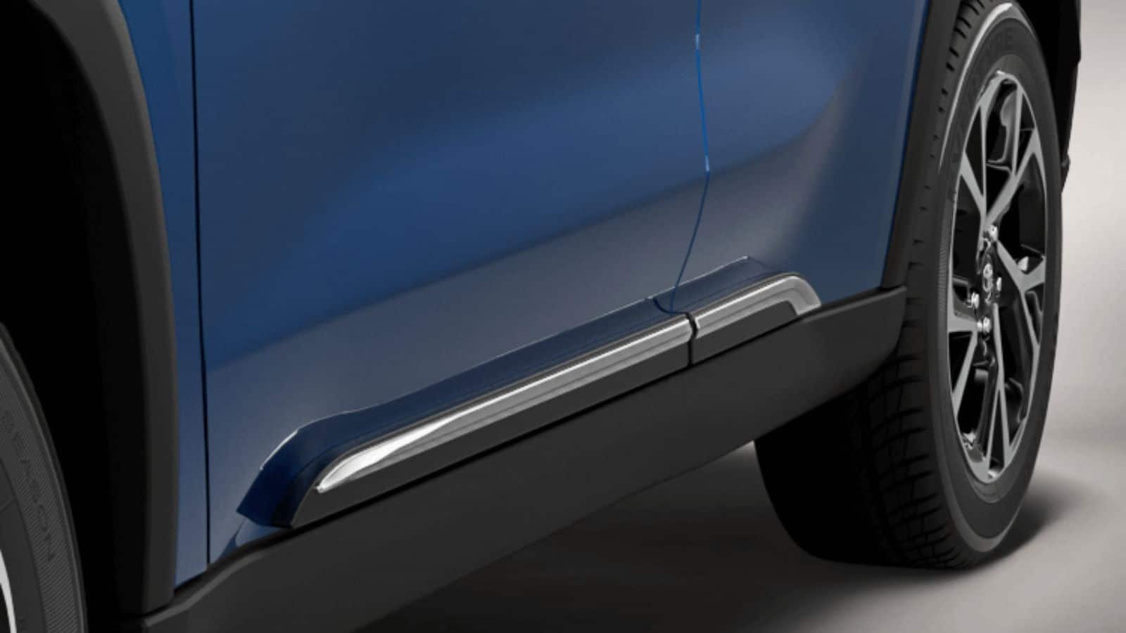 This pack can be installed in both petrol and hybrid models of Hyryder. 