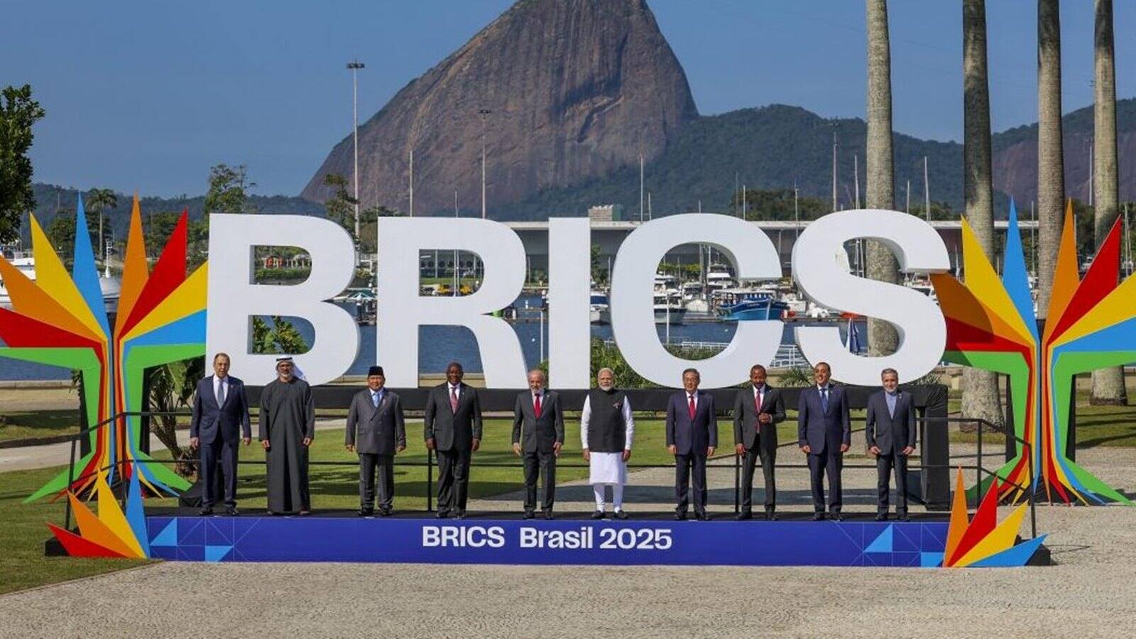 'BRICS नहीं चाहता है टकराव', डोनाल्ड ट्रंप की 10% एक्स्ट्रा टैरिफ की धमकी के बाद बोला चीन