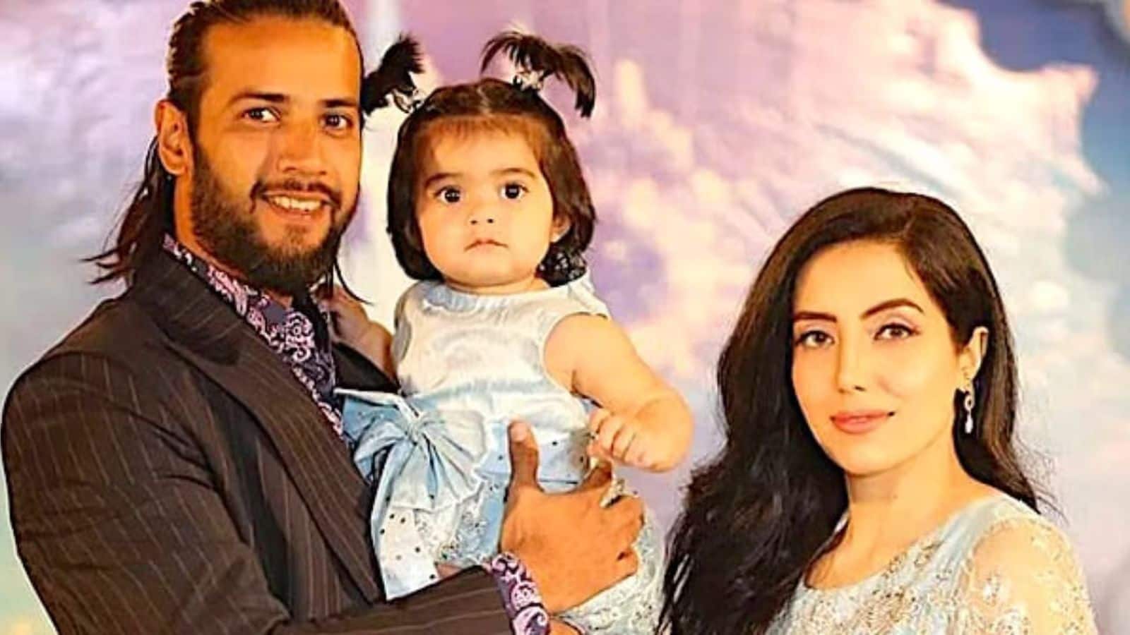 Imad Wasim: पत्नी को धोखा दे रहा स्टार पाकिस्तानी क्रिकेटर! अफेयर पर इमाद वसीम की वाइफ बोली- 'चुप्पी को सहमति...'