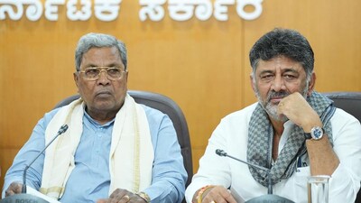 मुख्यमंत्री सिद्धारमैया के नेतृत्व वाली कर्नाटक की कांग्रेस सरकार को आलोचना का सामना करना पड़ा रहा है।