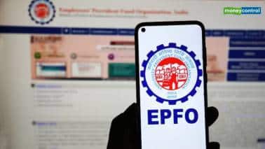 EPFO ने बदले पेंशन के 5 बड़े नियम, जानिए कैसे होगा कर्मचारियों को फायदा
