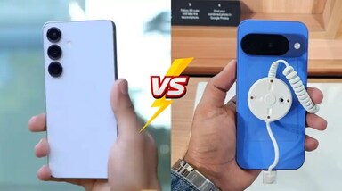 Google Pixel 10 Vs Samsung Galaxy S25: Samsung की Galaxy S सीरीज लंबे समय से प्रीमियम एंड्रॉयड स्मार्टफोन्स की पहचान रही है। लेकिन इस बार Google Pixel 10 ने इसे कड़ी टक्कर दी है। Galaxy S25 का वजन सिर्फ 165 ग्राम है, जिससे यह हल्का और कॉम्पैक्ट महसूस होता है। वहीं, Pixel 10 का वजन 204 ग्राम है, जबकि इसका डिस्प्ले केवल थोड़ा बड़ा 6.3 इंच का है। Pixel 10 में 1080 x 2424 पिक्सल रेजॉल्यूशन, 60-120Hz रिफ्रेश रेट और Gorilla Glass Victus 2 प्रोटेक्शन दिया गया है। खास बात यह है कि Pixel 10 की पीक ब्राइटनेस 3000 निट्स तक है, जबकि Galaxy S25 की अधिकतम ब्राइटनेस 2600 निट्स तक सीमित है।
