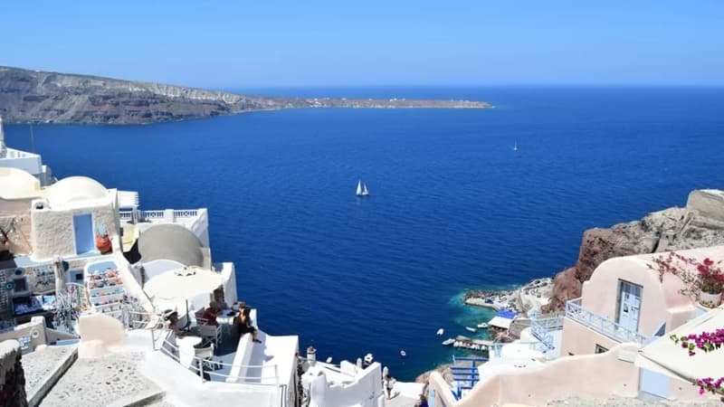 Greece Golden Visa: ग्रीस दे रहा है भारतीय नागरिकों को गोल्डन वीजा, अब हर किसी को मिलेगा यूरोप में लंबे समय तक रहने, काम करने और पढ़ाई करने का मौका !