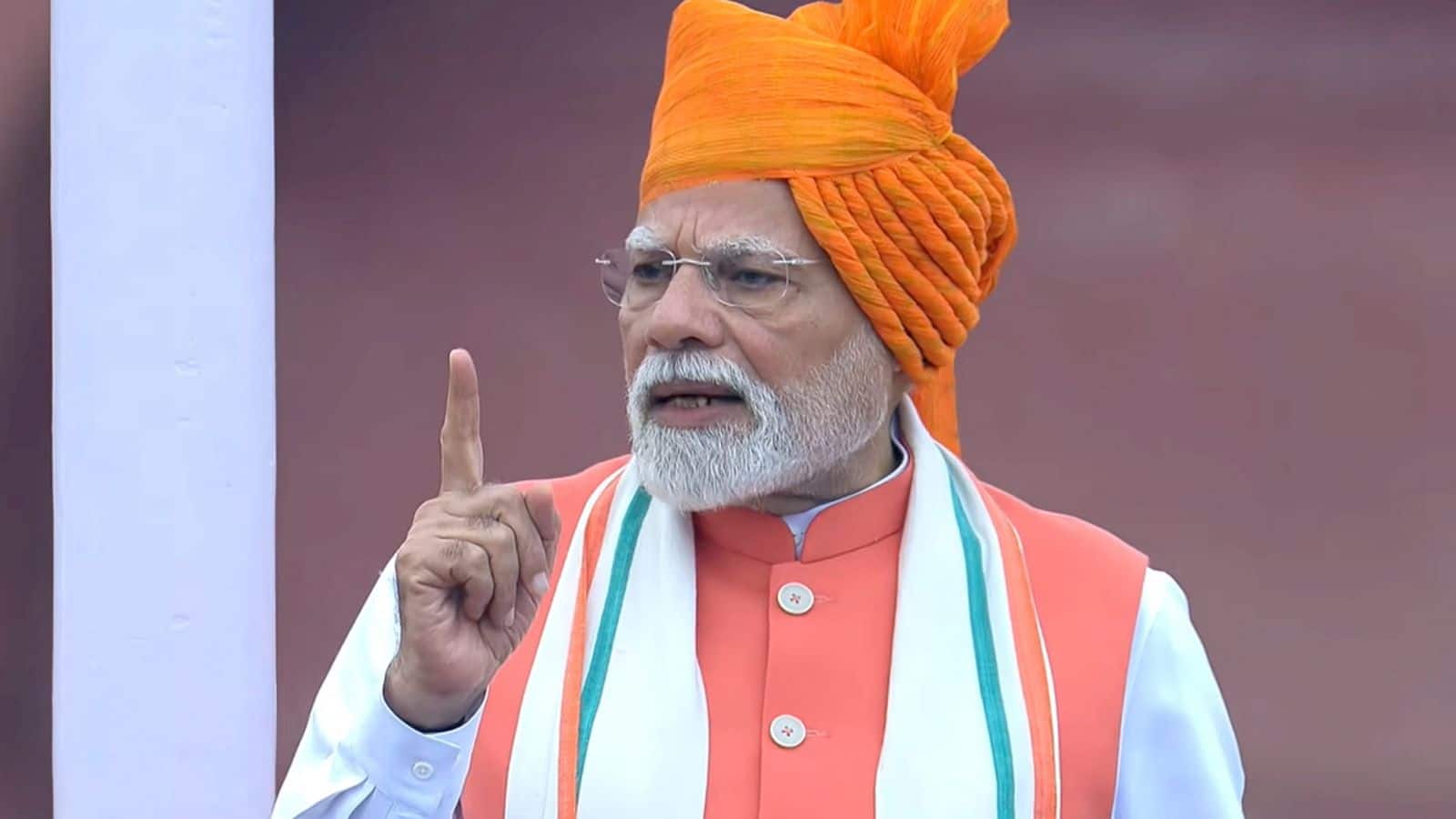 PM Viksit Bharat Rozgar Yojana: पहली नौकरी में मिलेंगे ₹15 हजार, युवाओं के लिए 1 लाख करोड़ की रोजगार योजना लॉन्च