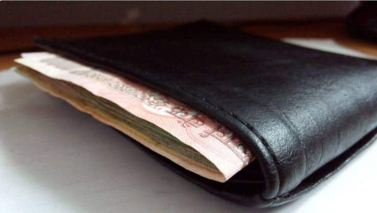 इस दौरान EPF में कुल निवेश = 1.33 करोड़ रुपये लेकिन ब्याज और बढ़ोतरी के साथ रिटायरमेंट तक फंड होगा = लगभग 3.5 करोड़ रुपये