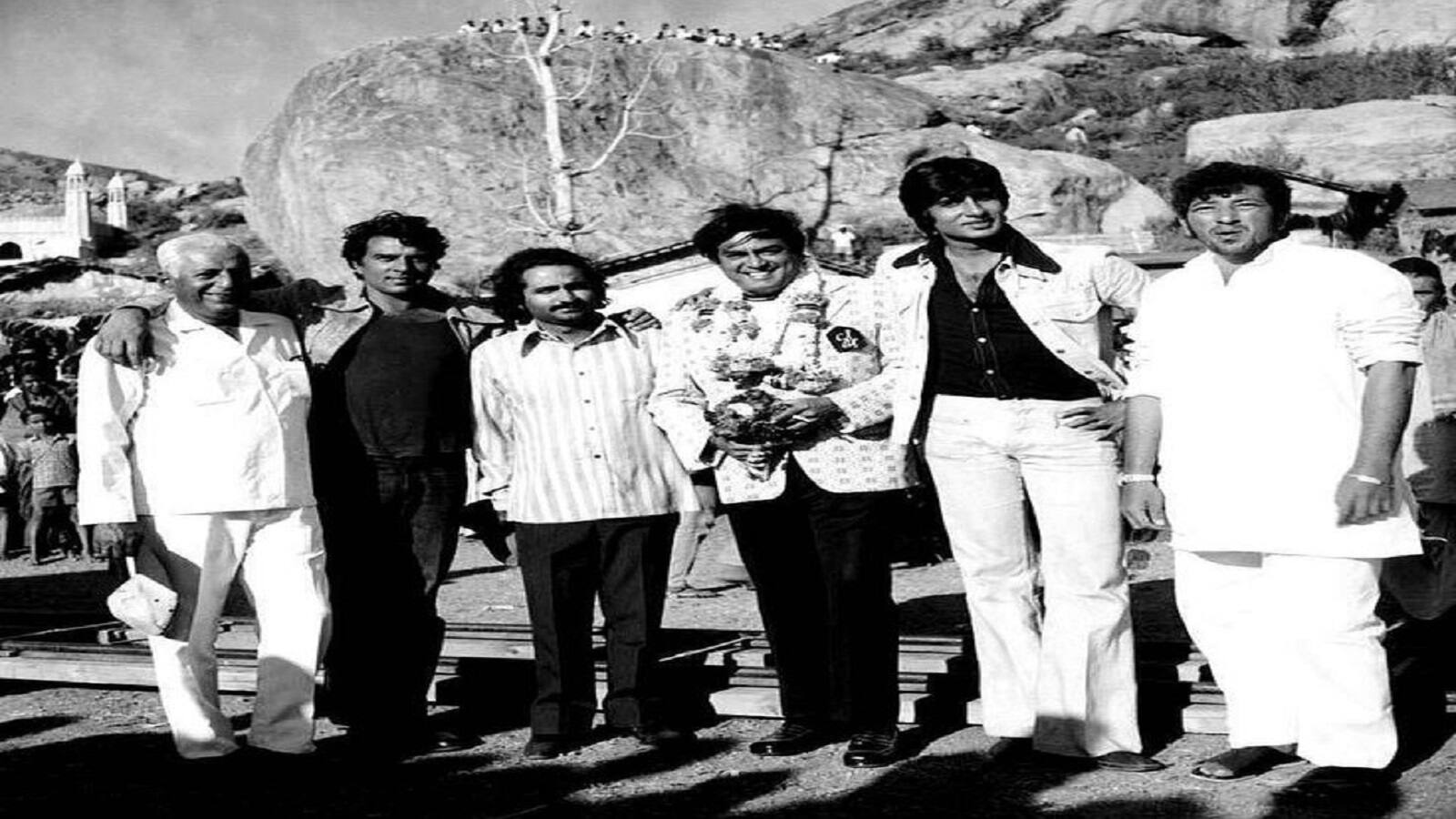 Javed Akhtar: 'शोले एक ग्रेट फिल्म नहीं है...', मूवी को शोशा बताने वालों को जावेद अख्तर ने दिया करारा जवाब