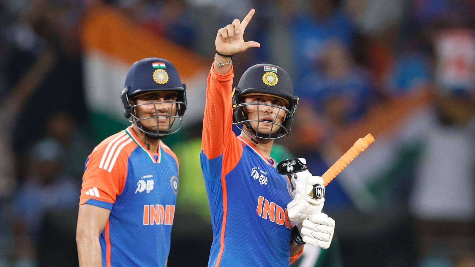 IND vs PAK: 'ऐसा लगा कि वह नेट्स पर बैटिंग...'अभिषेक शर्मा के बल्लेबाजी का मुरीद हुआ ये पाकिस्तानी खिलाड़ी