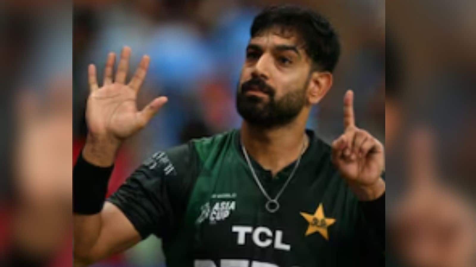 Asia Cup: पाकिस्तानी खिलाड़ियों ने बनाया बेशर्मी का रिकॉर्ड, हारिस रऊफ के बाद एक और PAK क्रिकेटर का वीडियो आया सामने