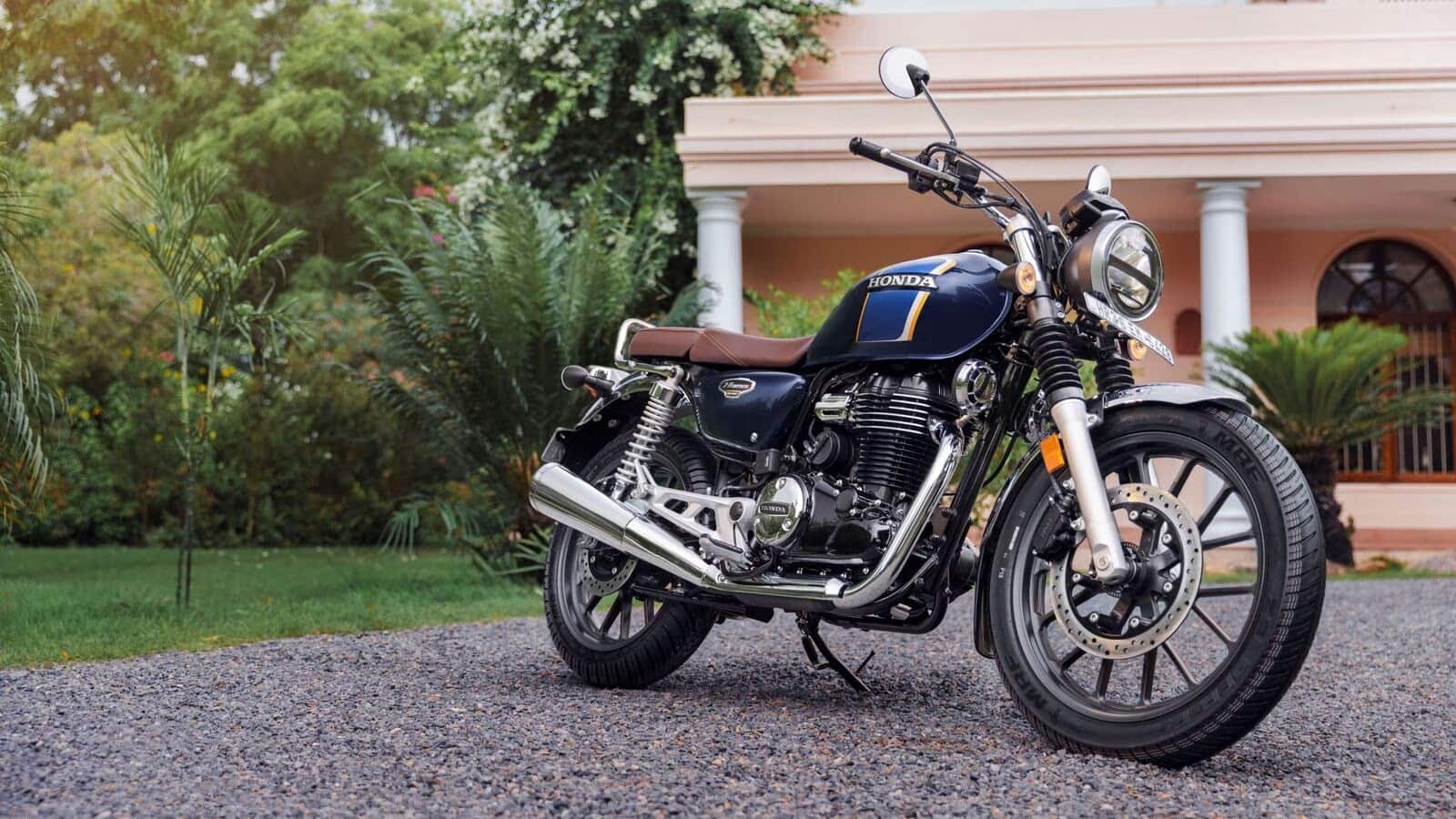 Honda CB350C Special Edition Launch: Honda CB350C स्पेशल एडिशन 2.02 लाख रुपये में लॉन्च, Rebel Red Metallic और Matt Dune Brown में उपलब्ध