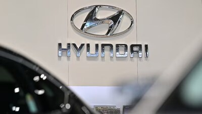 Hyundai Motor India नोमुरा ने हुंडई मोटर इंडिया पर अपनी 'खरीदें' रेटिंग बनाए रखी है हालांकि टारगेट प्राइस को बदला है।