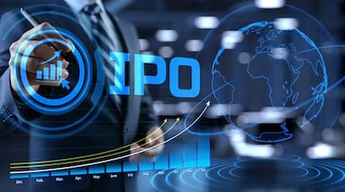 IPO to Watch: आईपीओ मार्केट में अगला हफ्ता काफी गुलजार रहने वाला है। जैन रिसोर्स रिसाइकलिंग और आनंद राठी समेत सात कंपनियों के आईपीओ में पैसे लगा सकेंगे। 22 सितंबर से शुरू हो रहे अगले हफ्ते में खुल रहे इन कंपनियों की ग्रे मार्केट में सेहत काफी मजबूत है और इनके शेयर प्रीमियम पर हैं। हालांकि ध्यान दें कि मार्केट के जानकारों के मुताबिक ग्रे मार्केट से मिले संकेतों की बजाय कंपनी के फंडामेंटल्स और फाइनेंशियल्स के आधार पर ही निवेश से जुड़ा फैसला लेना चाहिए। यहां इन सभी आईपीओ की डिटेल्स और ग्रे मार्केट में स्थिति के बारे में डिटेल दी जा रही है।