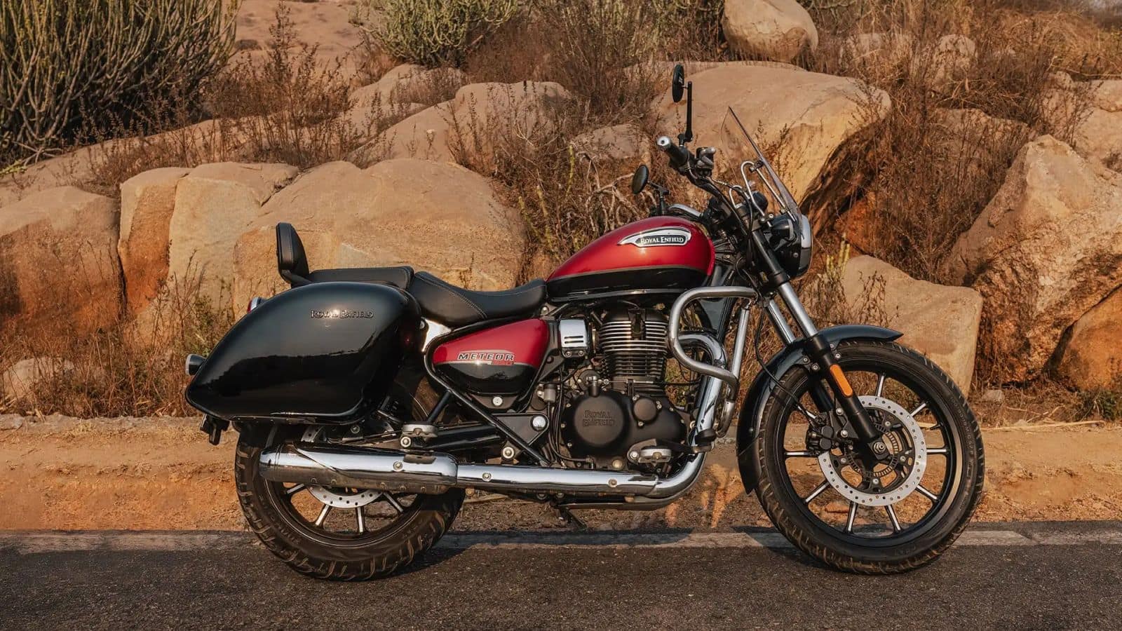 Royal Enfield ने लॉन्च की अपग्रेडेड Meteor 350, शुरुआती कीमत ₹1.95 लाख, जानें फीचर्स