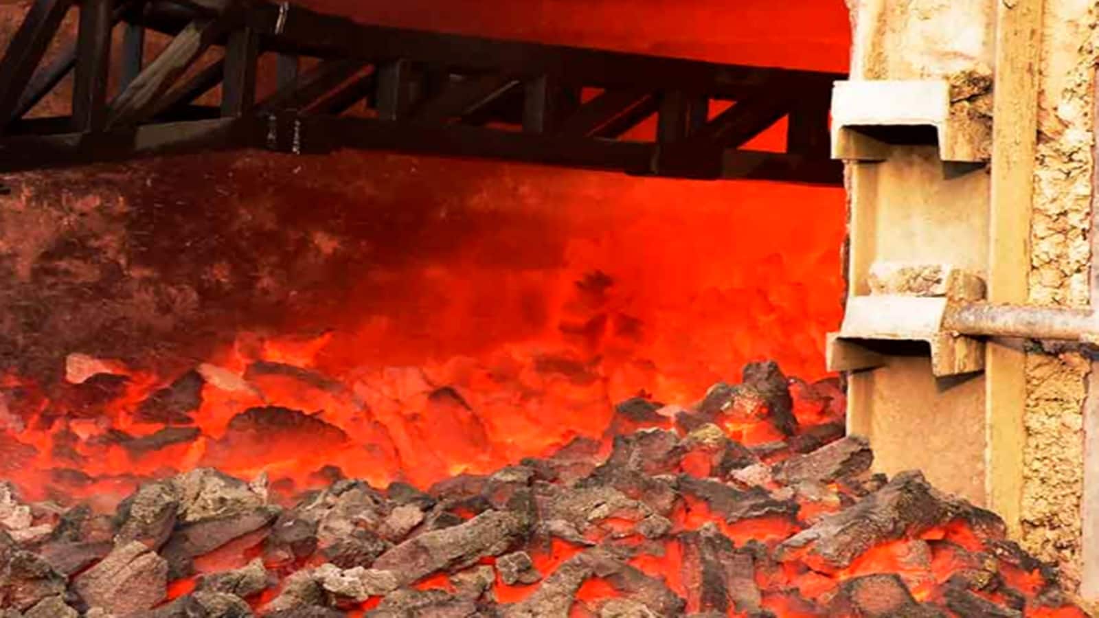 Nilachal Carbo Metalicks IPO Listing: ₹85 का शेयर अपर सर्किट पर, फिर भी आईपीओ निवेशक 16% के भारी घाटे में