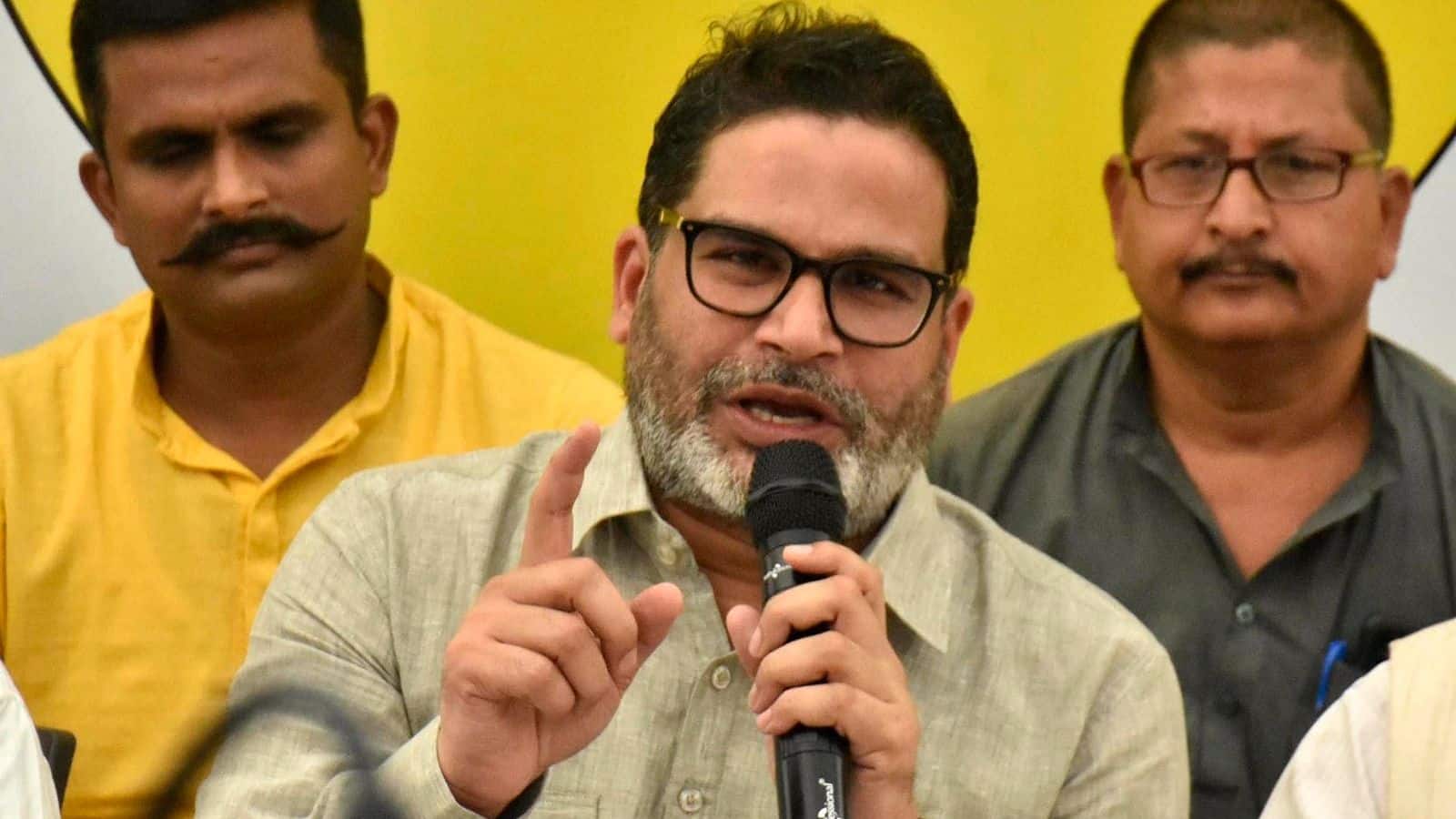 Bihar Chunav 2025: जन सुराज पार्टी पैसे लेकर दे रही टिकट! प्रशांत किशोर ने बताया कैसे मिलेगी उम्मीदवारी