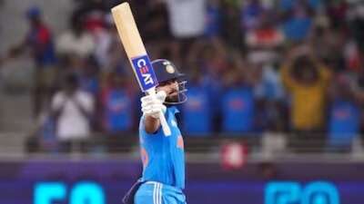 संजय बांगर ने वनडे टीम के उप-कप्तान श्रेयस अय्यर को एक खास सलाह दी है