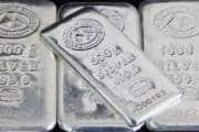 Silver Price:दिवाली की तेजी के बाद चांदी की कीमतें हुई स्थिर, शादी के सीजन में मांग में फिर आएगी तेजी