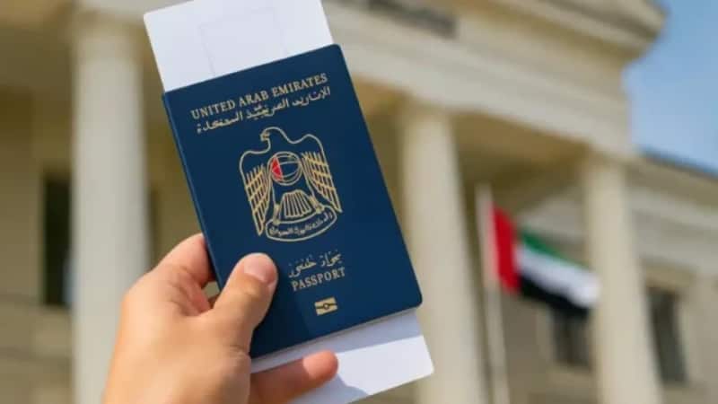 UAE Visa Ban: UAE ने 9 देशों के लिए टूरिस्ट और वर्क वीजा पर लगाया अस्थायी प्रतिबंध, जानिए किन देशों पर हैं प्रभाव