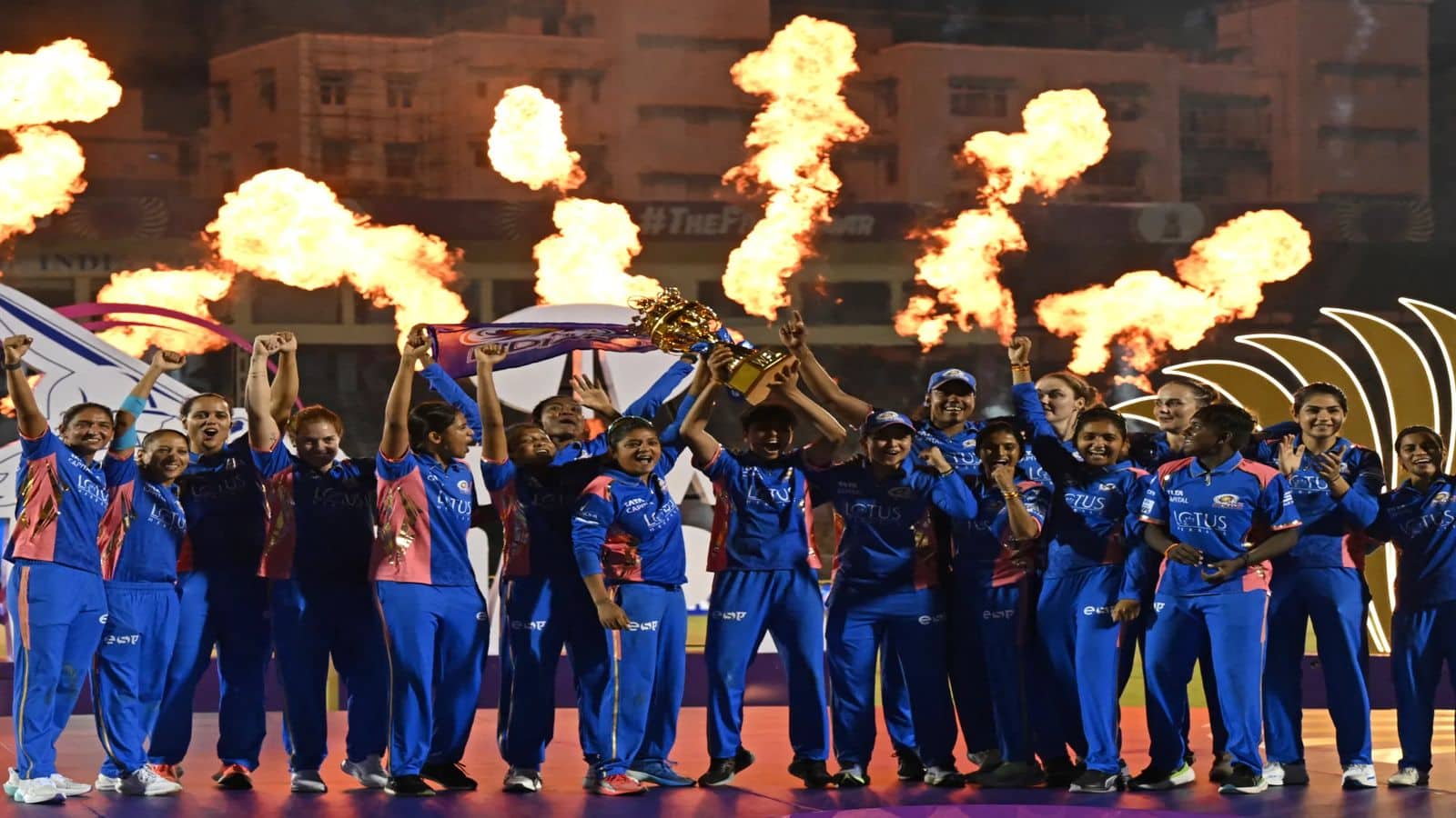 WPL 2026: मुंबई इंडियंस का बड़ा फैसला, दो बार की वर्ल्ड चैंपियन पूर्व ऑस्ट्रेलियाई दिग्गज बनीं नई हेड कोच