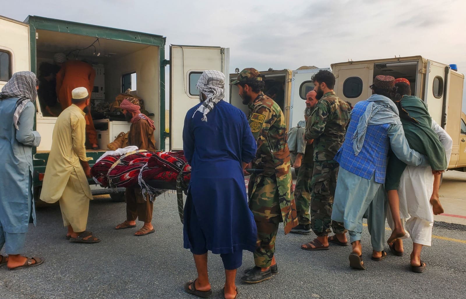 Afghanistan Earthquake: अफगानिस्तान में भूकंप से भयंकर तबाही, 600 से ज्यादा लोगों की मौत, हजारों घायल