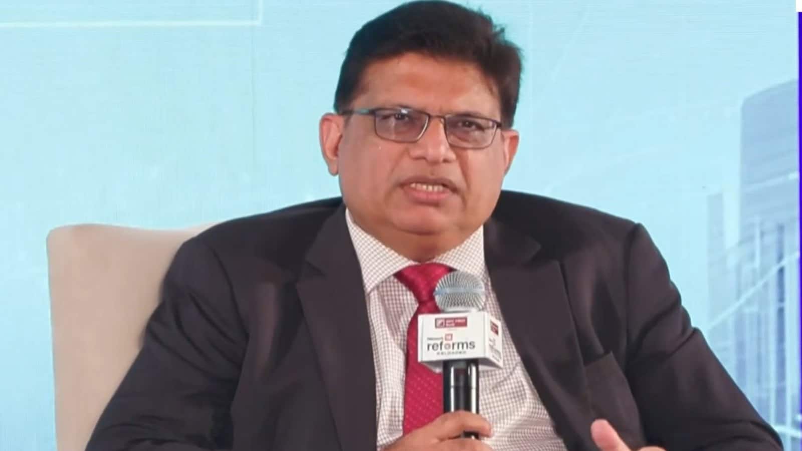 घरेलू निवेशक शेयर बाजार में ला रहे हैं नई ऊर्जा, भारत जल्द होगा दुनिया का तीसरा सबसे बड़ा कैपिटल मार्केट: DIPAM सेक्रेटरी