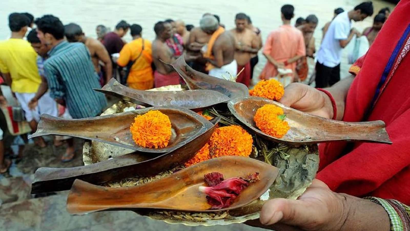 Matru Navami 2025: इस दिन परिवार की स्त्रि पितरों का किया जाता है श्राद्ध, जानिए सही तारी तारीख और मुहूर्त