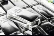 Silver Price Today: एक दिन में सिल्वर 9% फिसला, आपको क्या करना चाहिए?