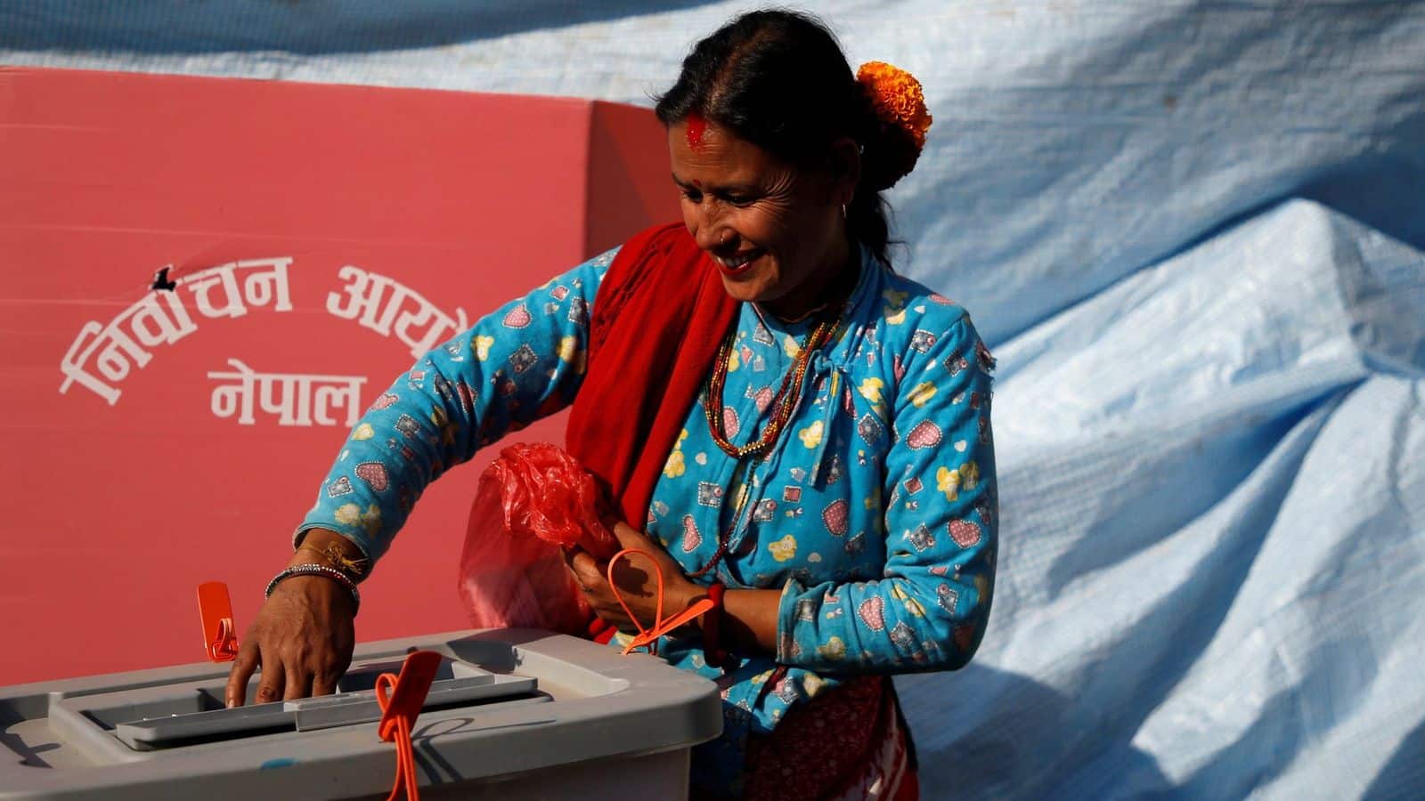 Nepal: Gen-Z आंदोलन के बाद नेपाल में घटाई गई वोट डालने की उम्र, अब 16 साल के युवा कर सकेंगे मतदान Nepal: Gen-Z आंदोलन के बाद नेपाल में घटाई गई वोट डालने की उम्र, अब 16 साल के युवा कर सकेंगे मतदान